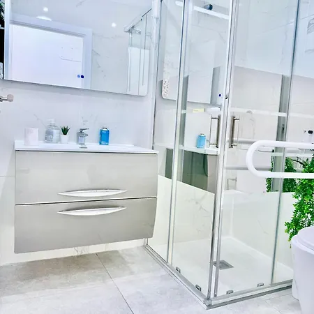 Wonderful Con Bano Σαν Σεμπαστιάν